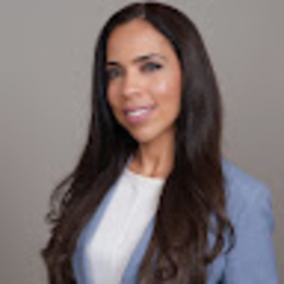 Meet your Posher, Jennifer - Picture 1 of 1